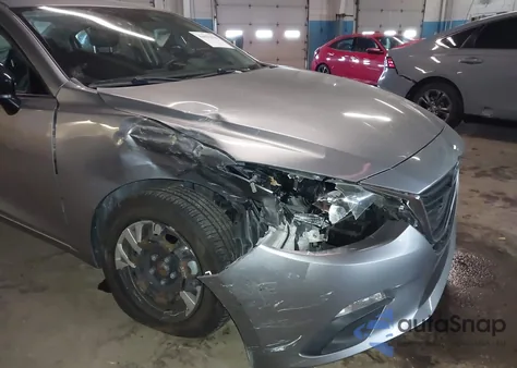 2014 Mazda Mazda3 I Sv z USA, uszkodzony, nr VIN JM1BM1T7XE1199622